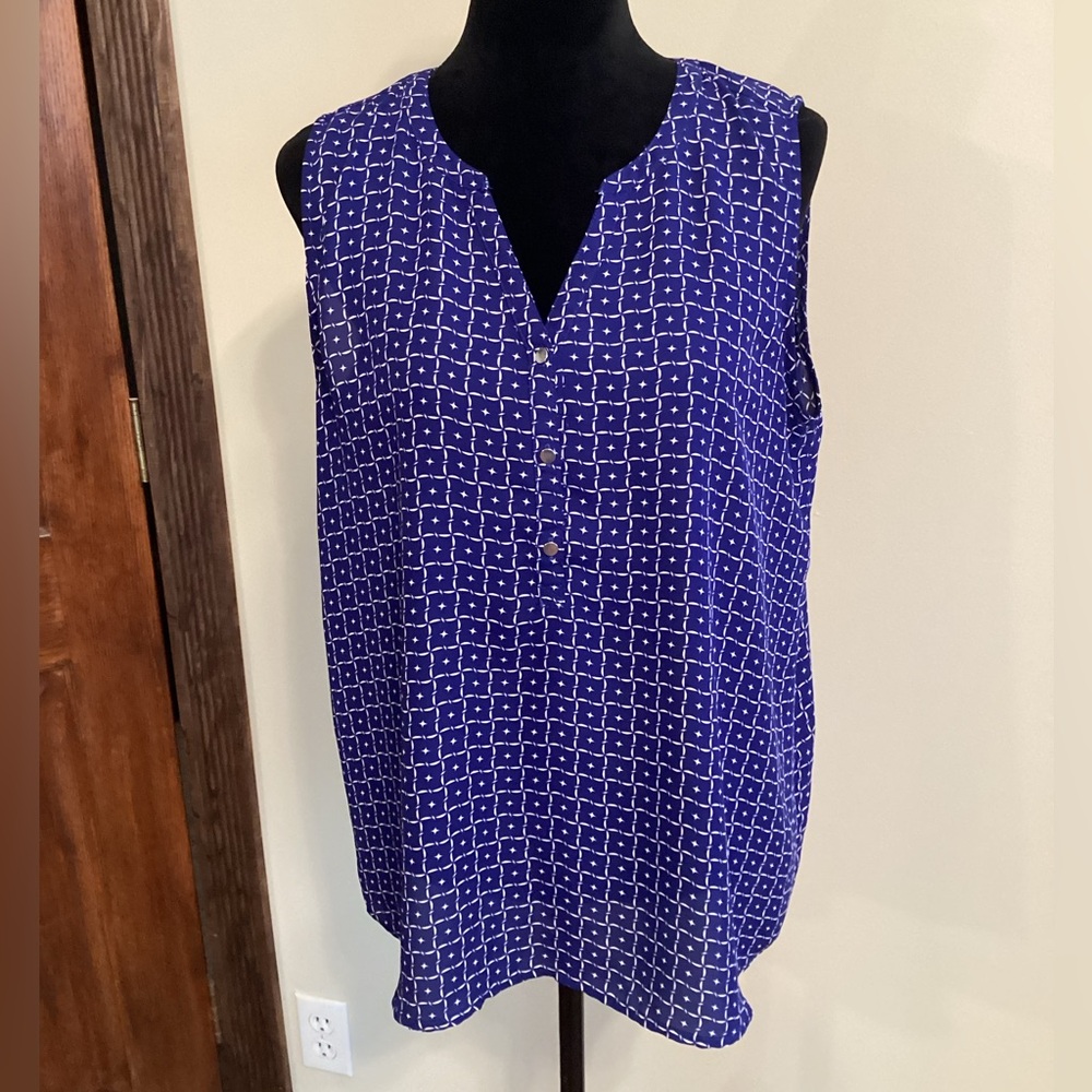 Liz Claiborne Top